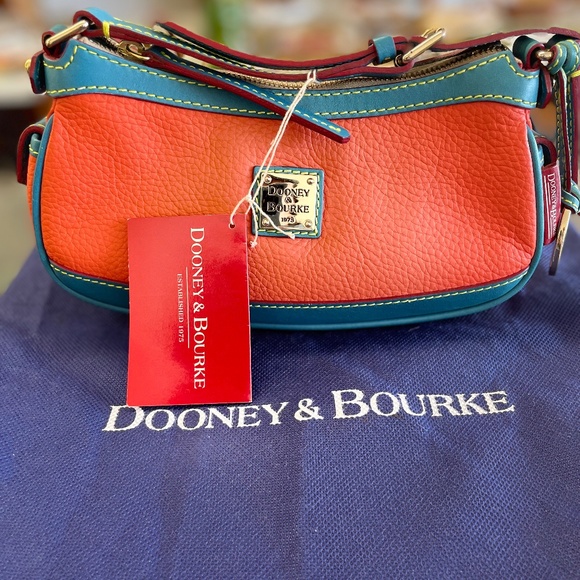 Dooney and Bourke Mini. Sold!!!! - Picture 1 of 1